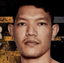 Denkaosaen Muay Thai fighter photo 2