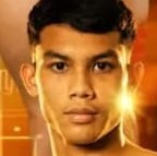 Yieowdang Muay Thai fighter photo 2