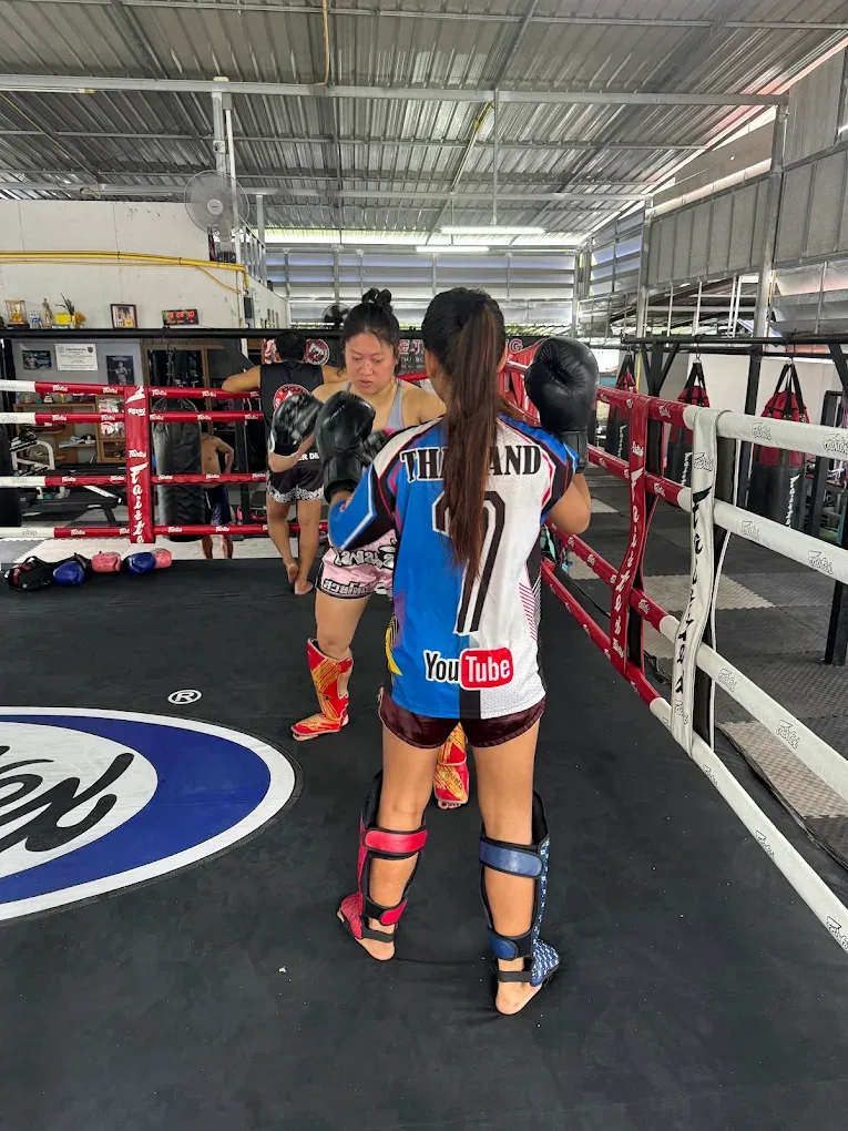 SOR.DEJDAMRONG Muay Thai gym photo 3