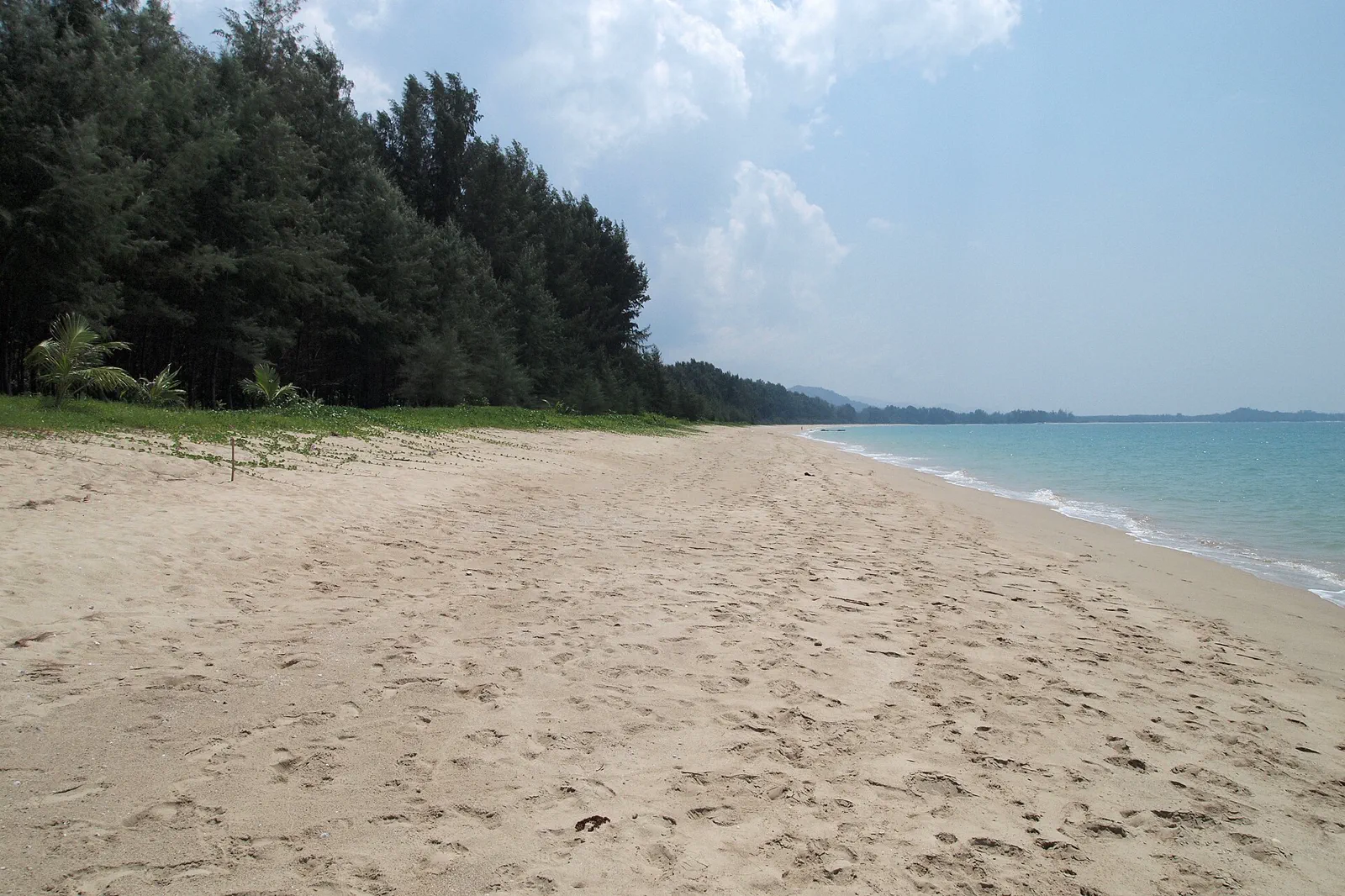 Nang Thong Beach