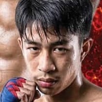 Farwanmai Muay Thai fighter photo 3