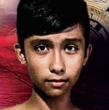 Pichitsuae Muay Thai fighter photo 2