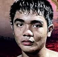 Rachadech Muay Thai fighter photo 4