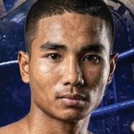 Teelek Muay Thai fighter photo 2