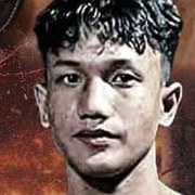 Wang Wiset Muay Thai fighter photo 3