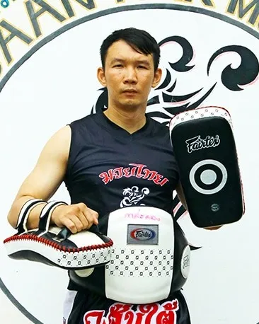 Kru New, coach